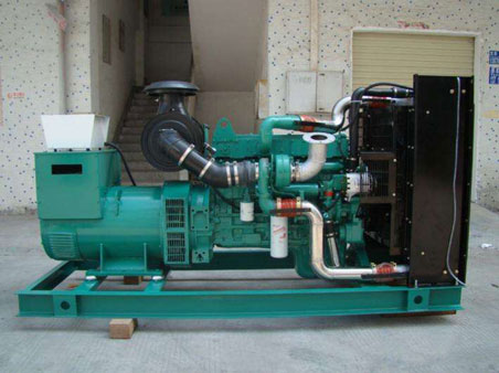 武乡1100kw康明斯柴油发电机组图片 武乡1100kw康明斯柴油发电机组图片